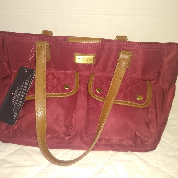 Tommy Hilfiger Handbags - Tommy Hilfiger Maroon Shopper Tote Bag